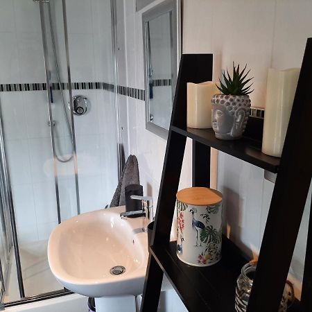 The Viewpoint, 2 Bedroom Apartment In Крифф Экстерьер фото
