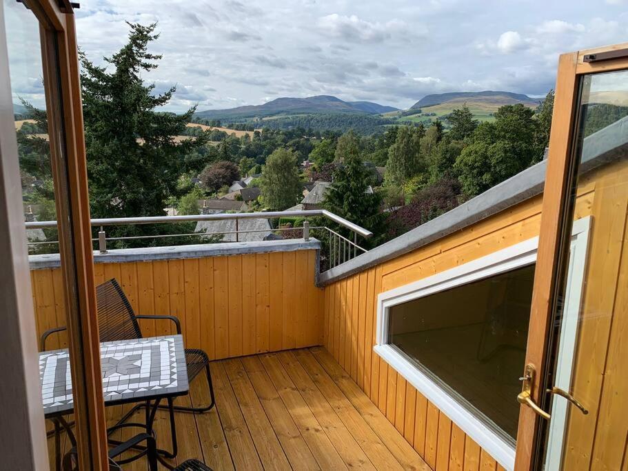 The Viewpoint, 2 Bedroom Apartment In Крифф Экстерьер фото